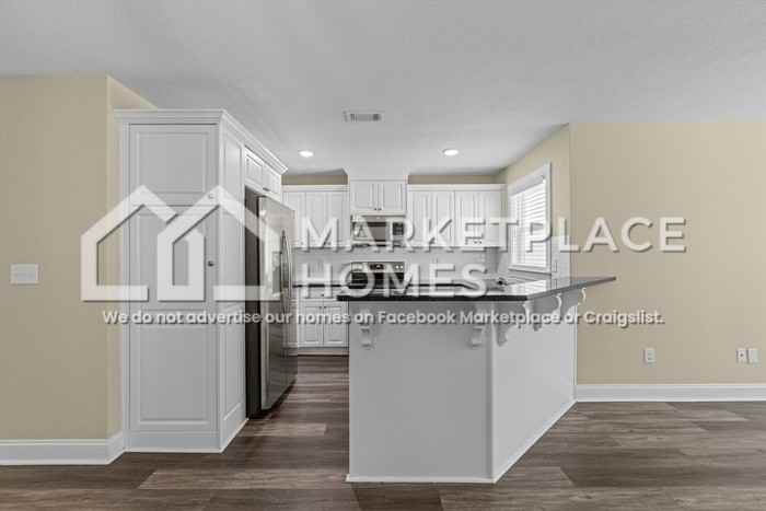 156 Downsbury Rd - Photo 6 of 28