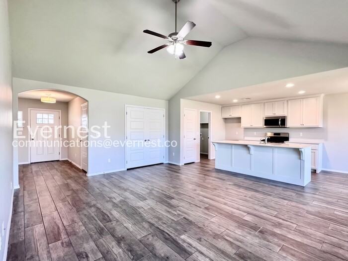 3616 E Rockport St - Photo 7 of 26