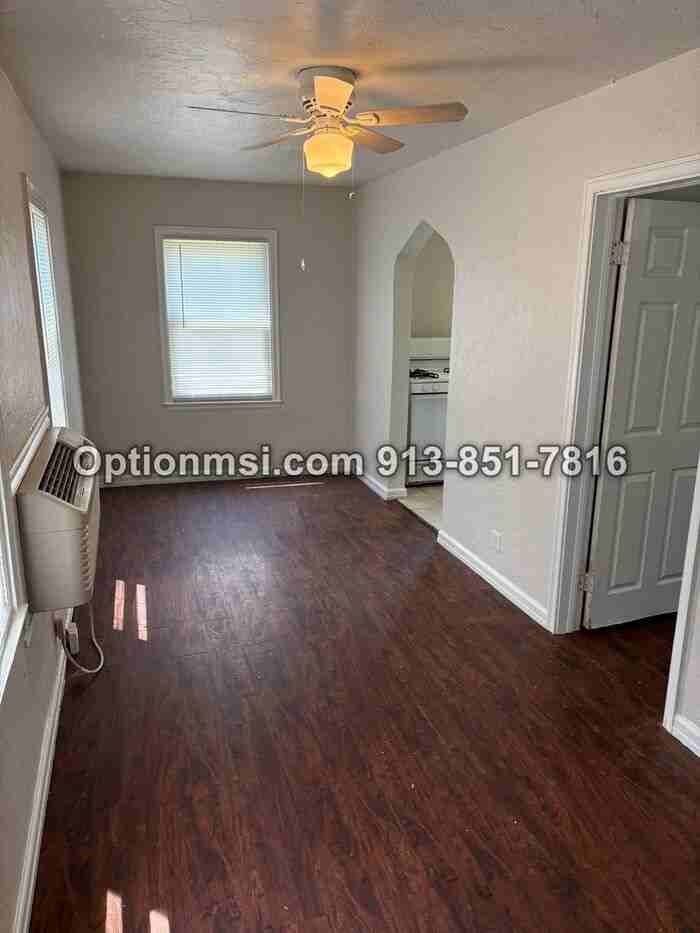 2 S 20th St #2-2 - Photo 5 of 20