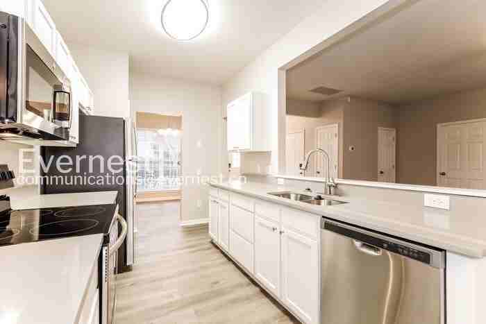 834 Autumn Rain Ln - Photo 7 of 21
