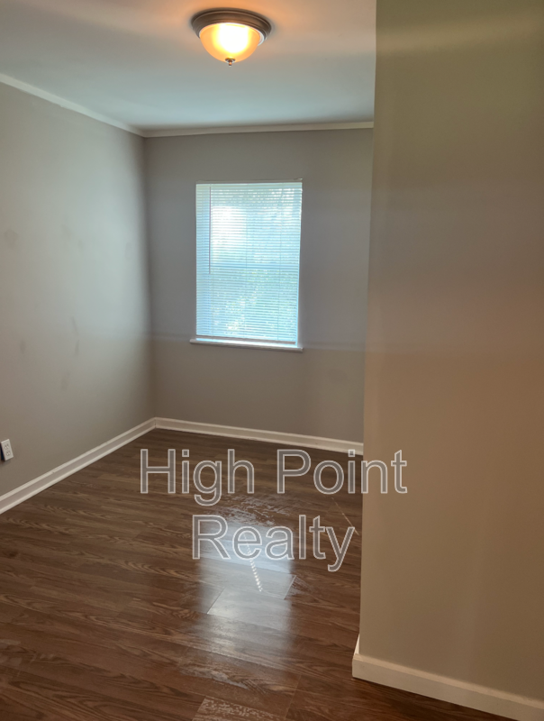 440 Birmingham St - Photo 6 of 6