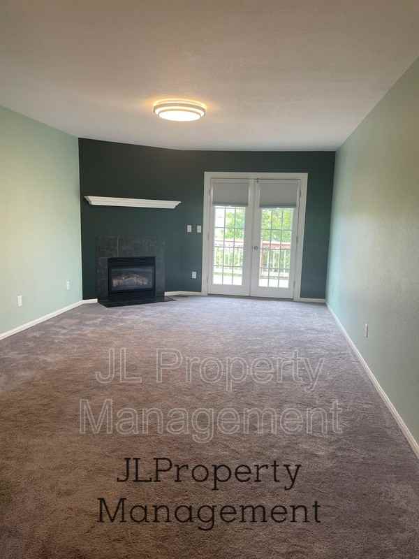 3826 Ne 86th Ter - Photo 2 of 18