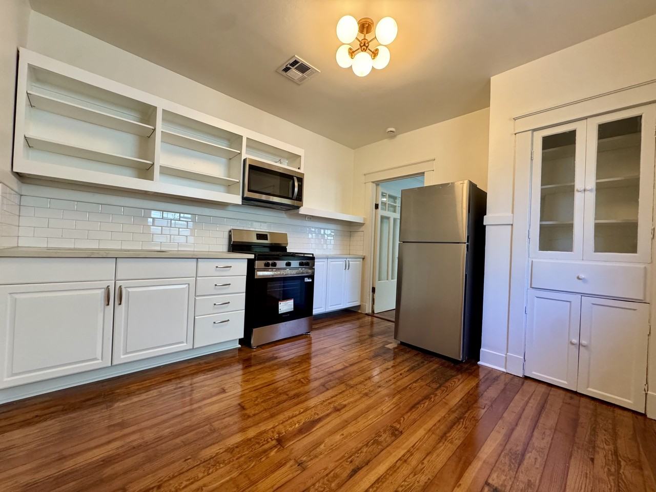 211 Audubon St #211 - Photo 3 of 19