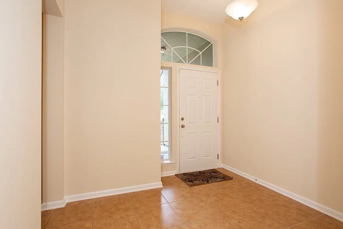 3049 Covenant Cove Dr #NA - Photo 2 of 17