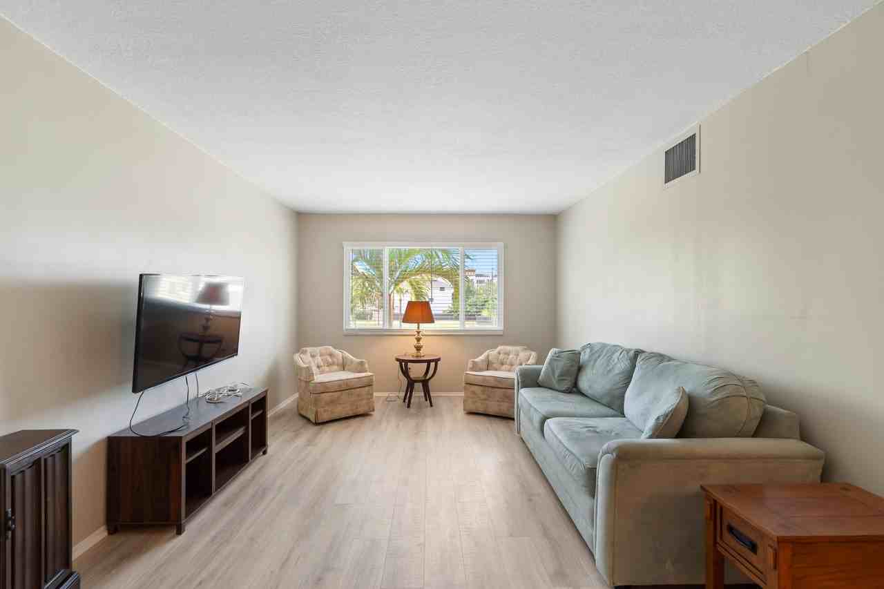 3575 Gulf Blvd #202 - Photo 6 of 31