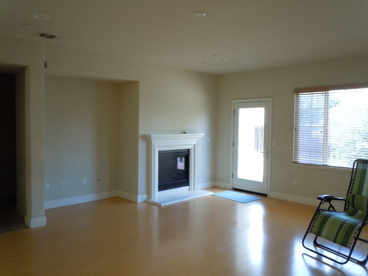 537 W Esplanade Dr #NA - Photo 2 of 14