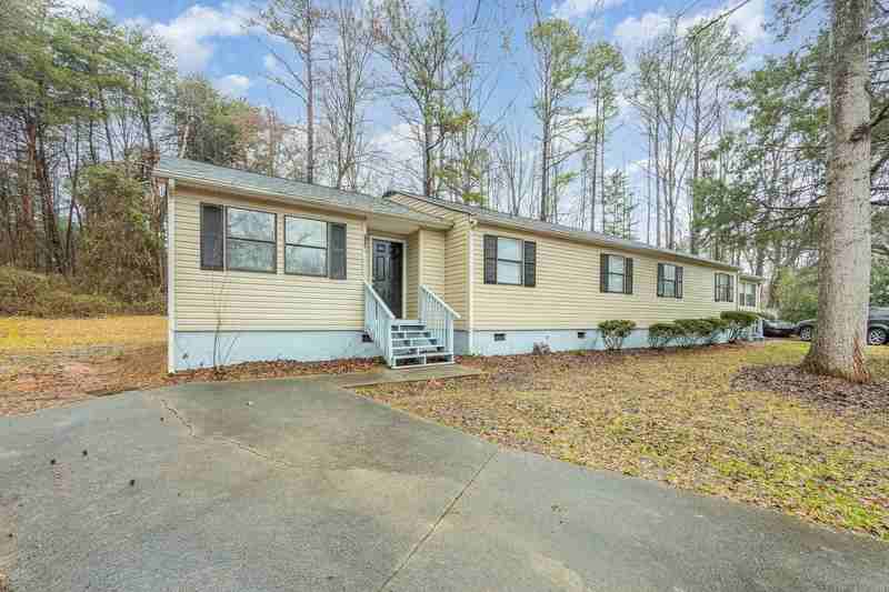7201 Raj Ct - Photo 3 of 26
