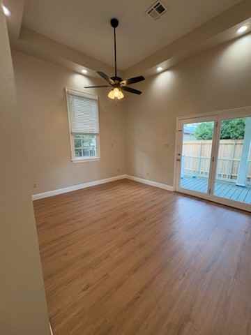 337 Elmira Ave #NA - Photo 7 of 19