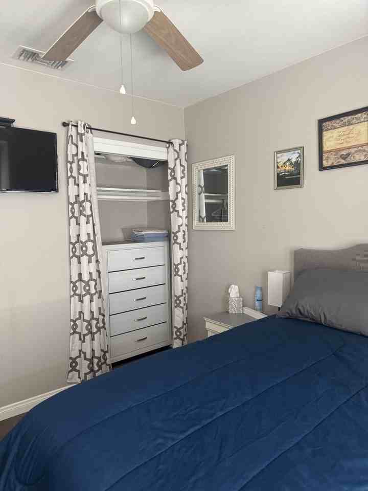 1061 W 131st St #NA - Photo 7 of 9