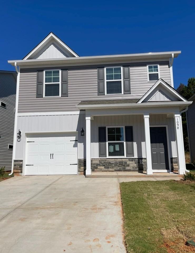 1098 Silverbend Trl #NA - Photo 5 of 12
