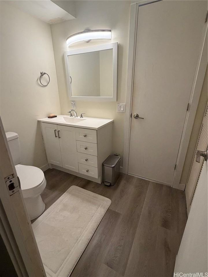 1676 Ala Moana Blvd #804 - Photo 7 of 18