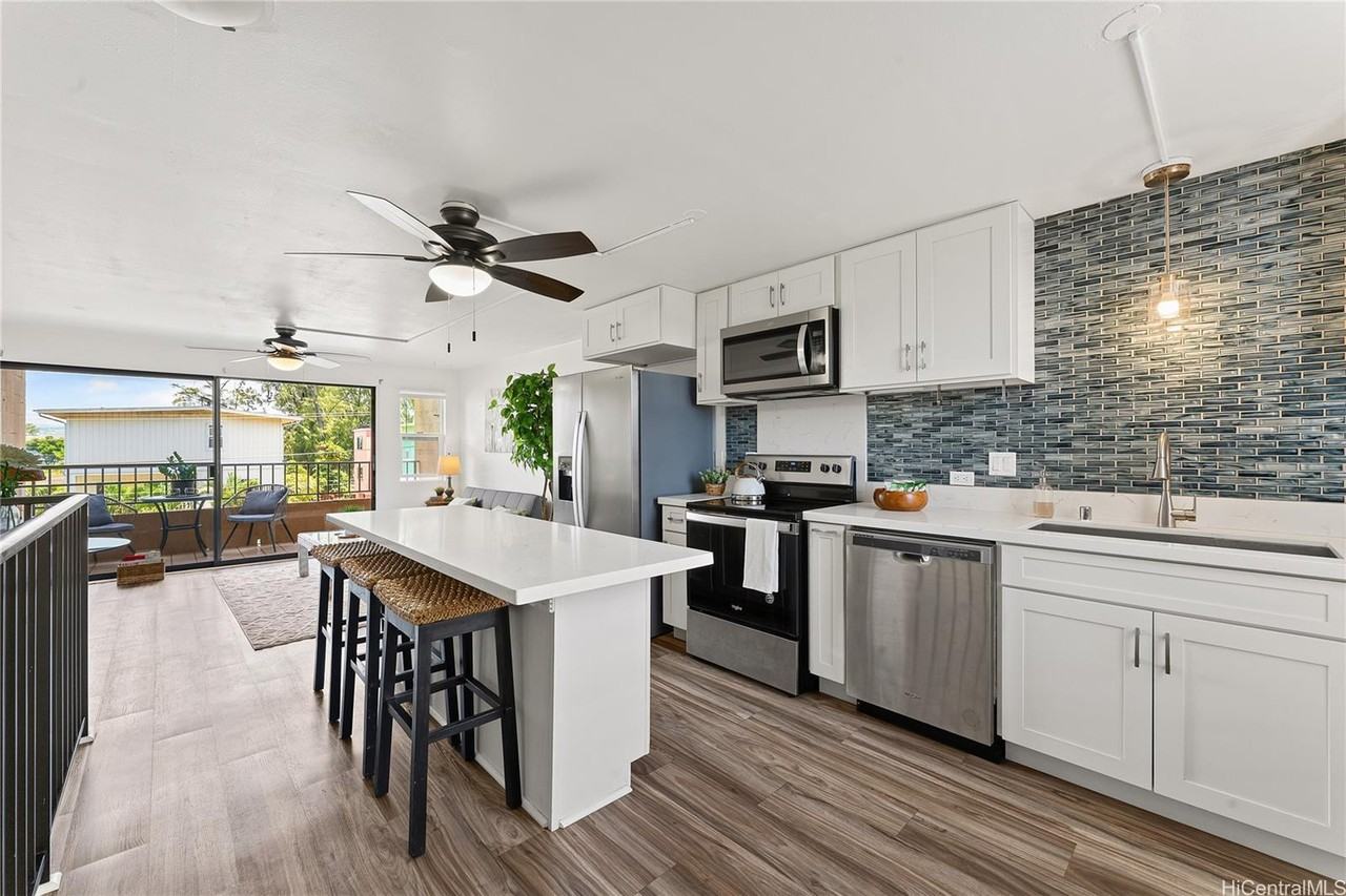 68-090 Au St #309