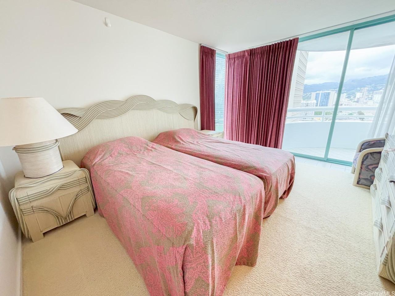 1341 Kapiolani Blvd #16A - Photo 7 of 25