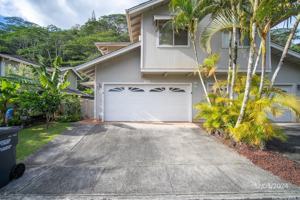 featured image of 95-1049 Wikao St
