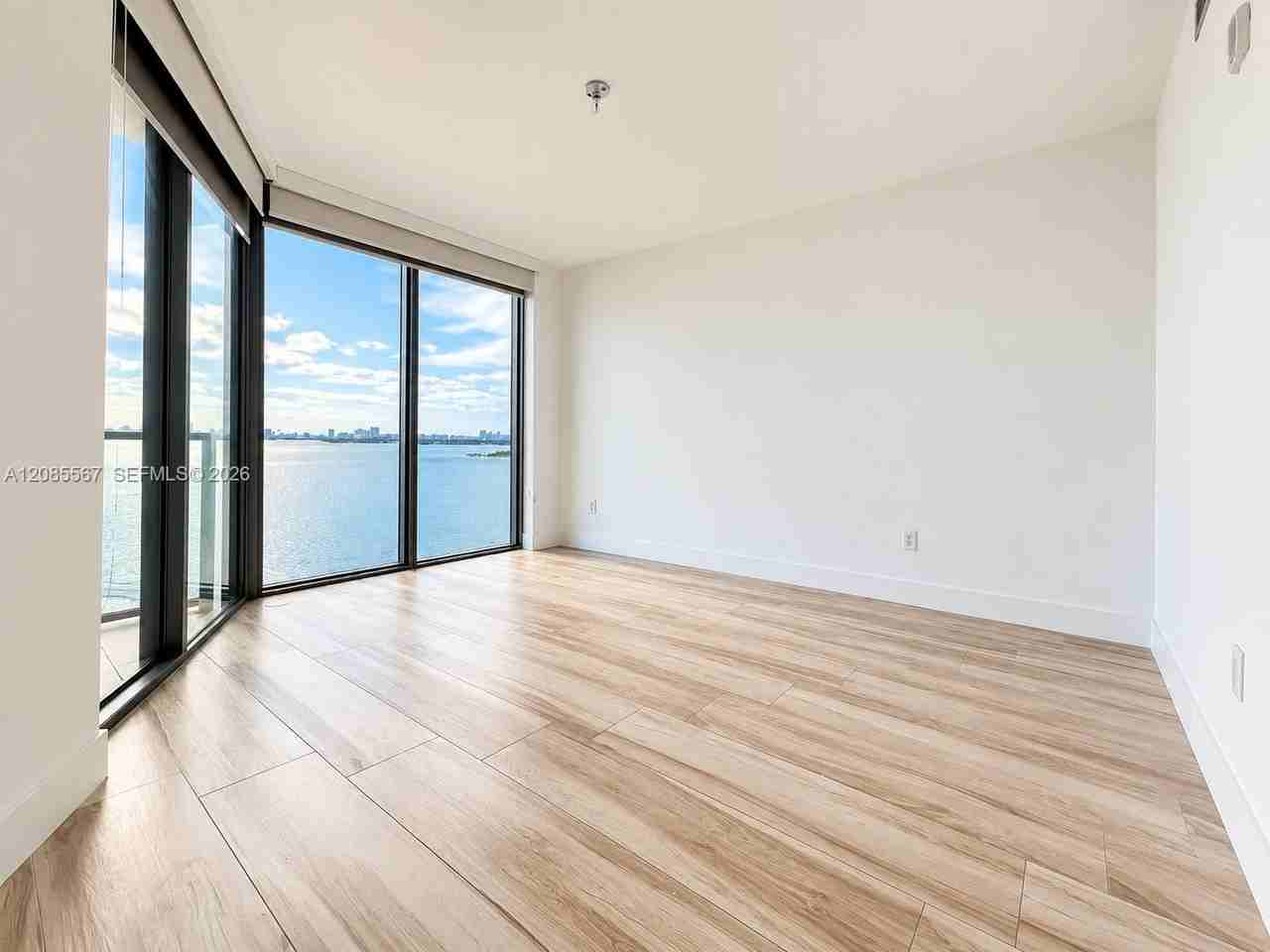 NE 29th St & Biscayne Blvd - Photo 7 of 14