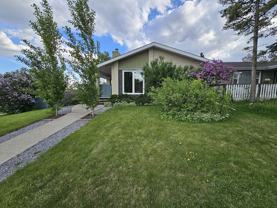 1847 76 Ave Se - Photo 1 of 1