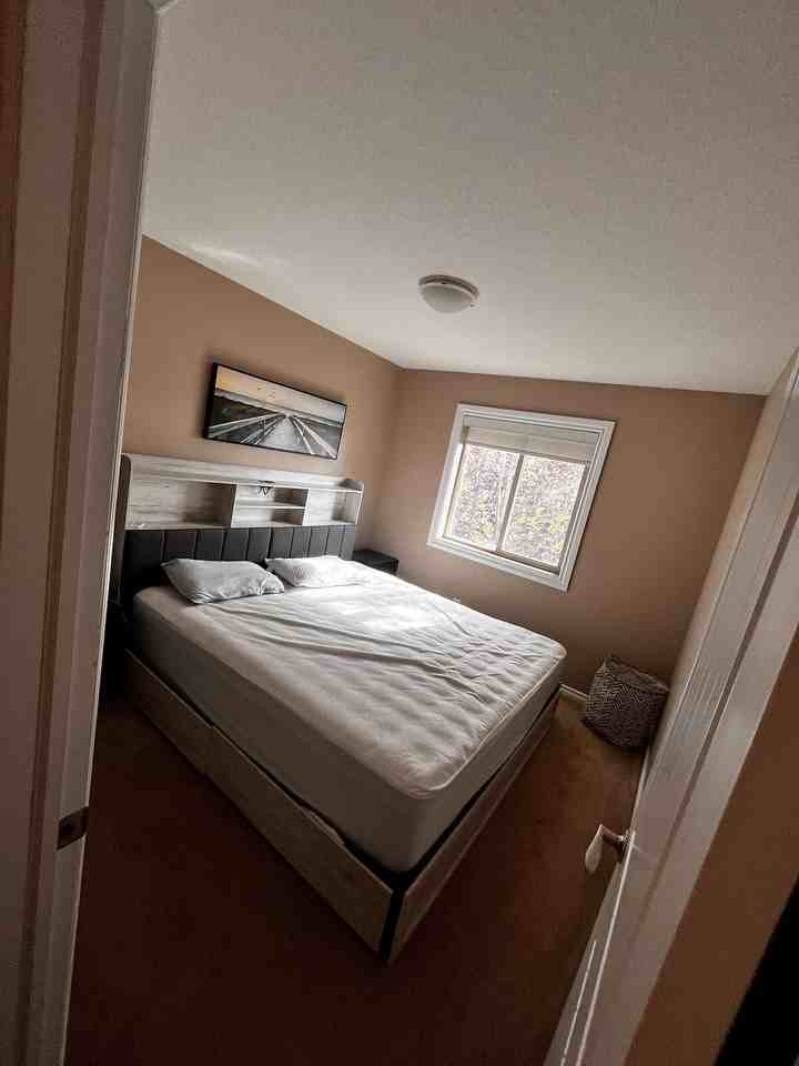 5420 Grant Macewan Blvd - Photo 3 of 5