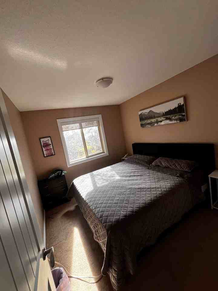 5420 Grant Macewan Blvd - Photo 5 of 5