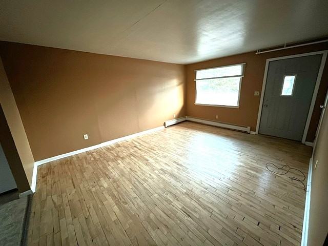 23456 Dogwood Ave #4 - Photo 7 of 12