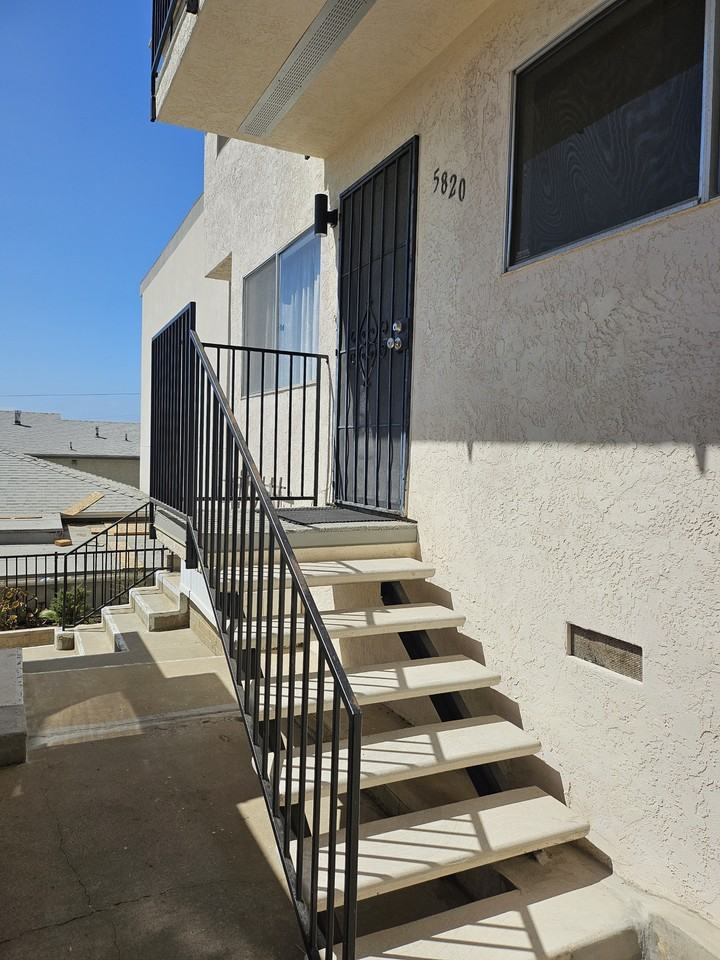5820 Lauretta St #5820 - Photo 2 of 28
