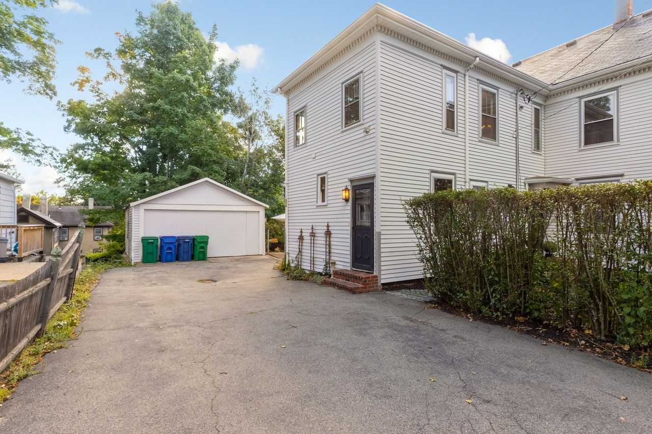 984 Chestnut St #2 - Photo 4 of 22