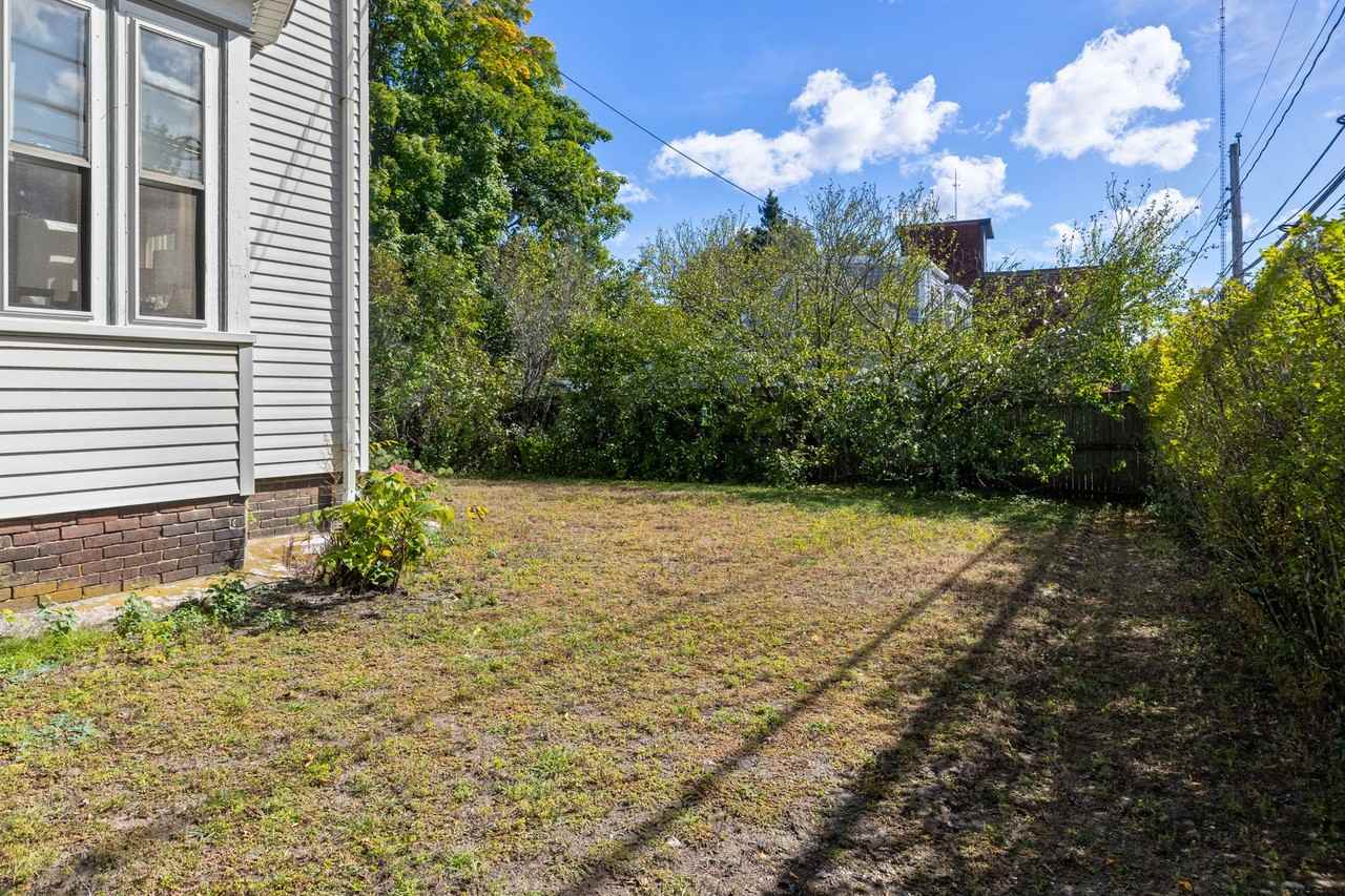 984 Chestnut St #2 - Photo 5 of 22