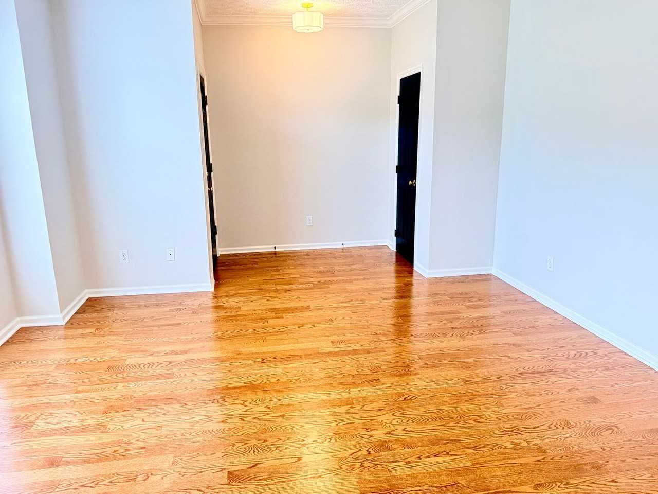 1213 N Dean Rd - Photo 5 of 28