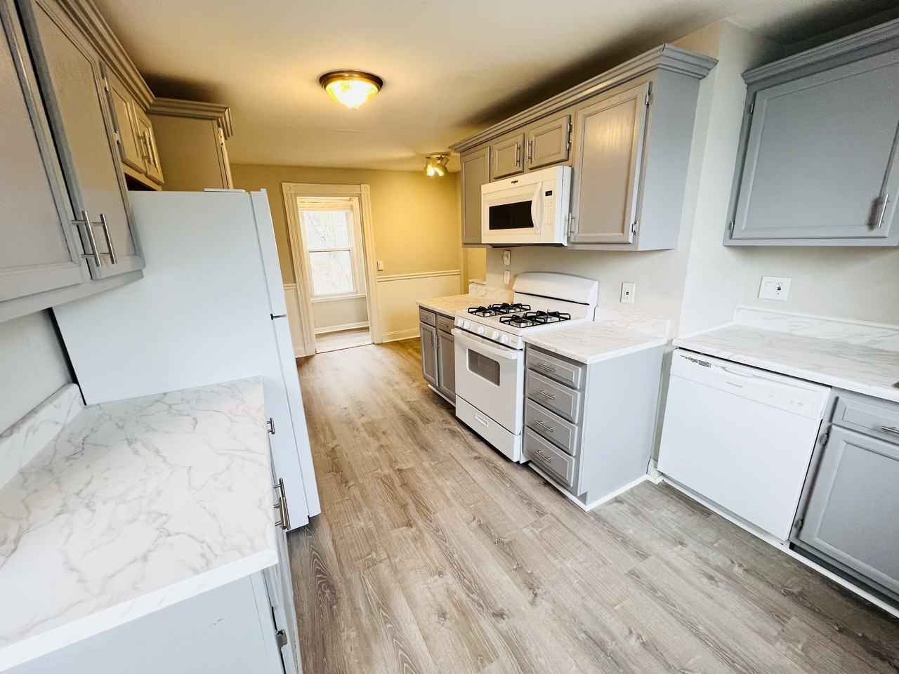 69 Adams St #2 - Photo 4 of 40