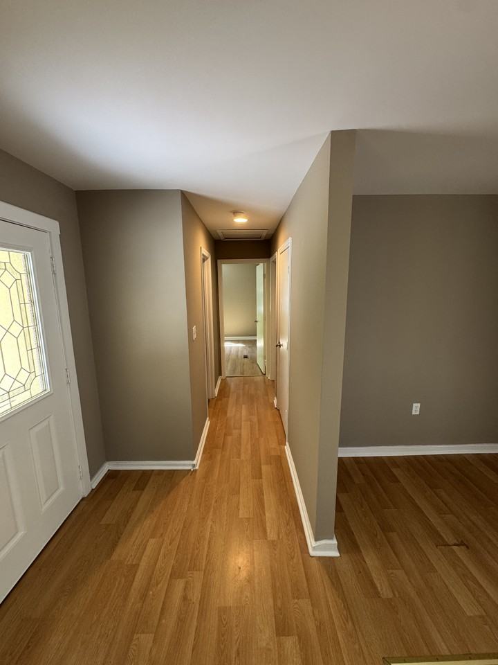 3671 Sandy Creek Rd - Photo 7 of 18