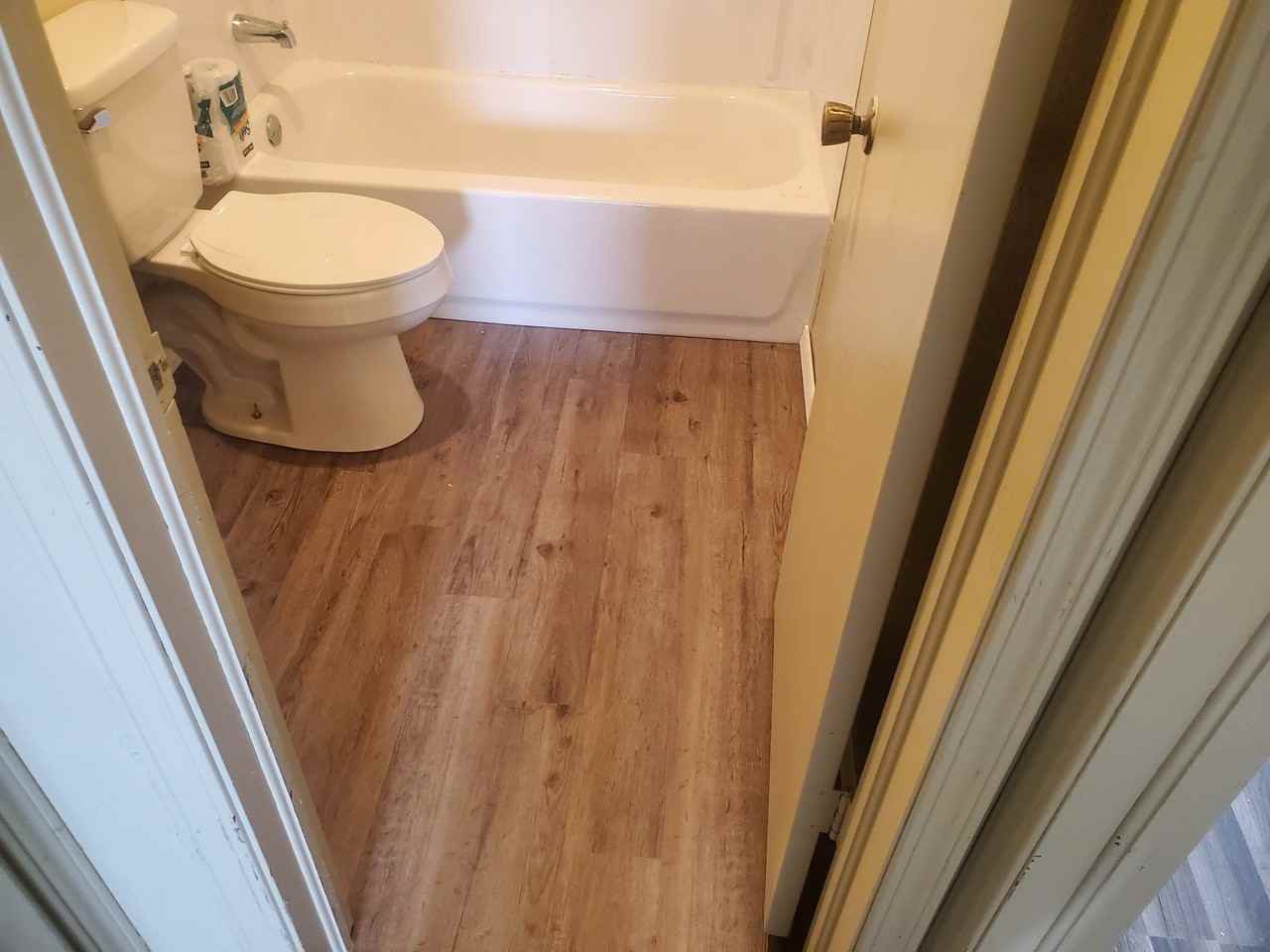 401 East St #B - Photo 6 of 11