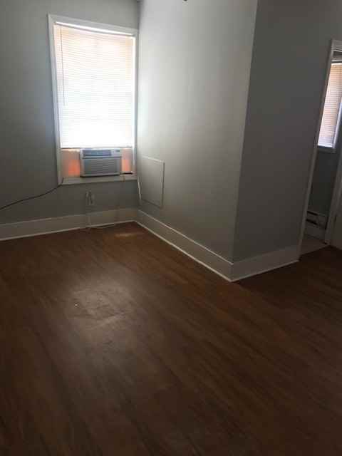 301 S Vance St #A - Photo 4 of 9