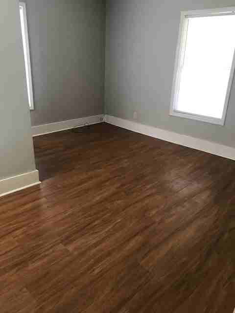 301 S Vance St #A - Photo 5 of 9