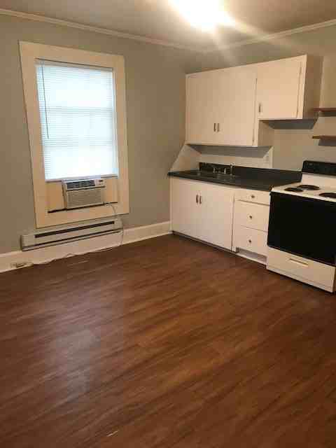 301 S Vance St #A - Photo 6 of 9