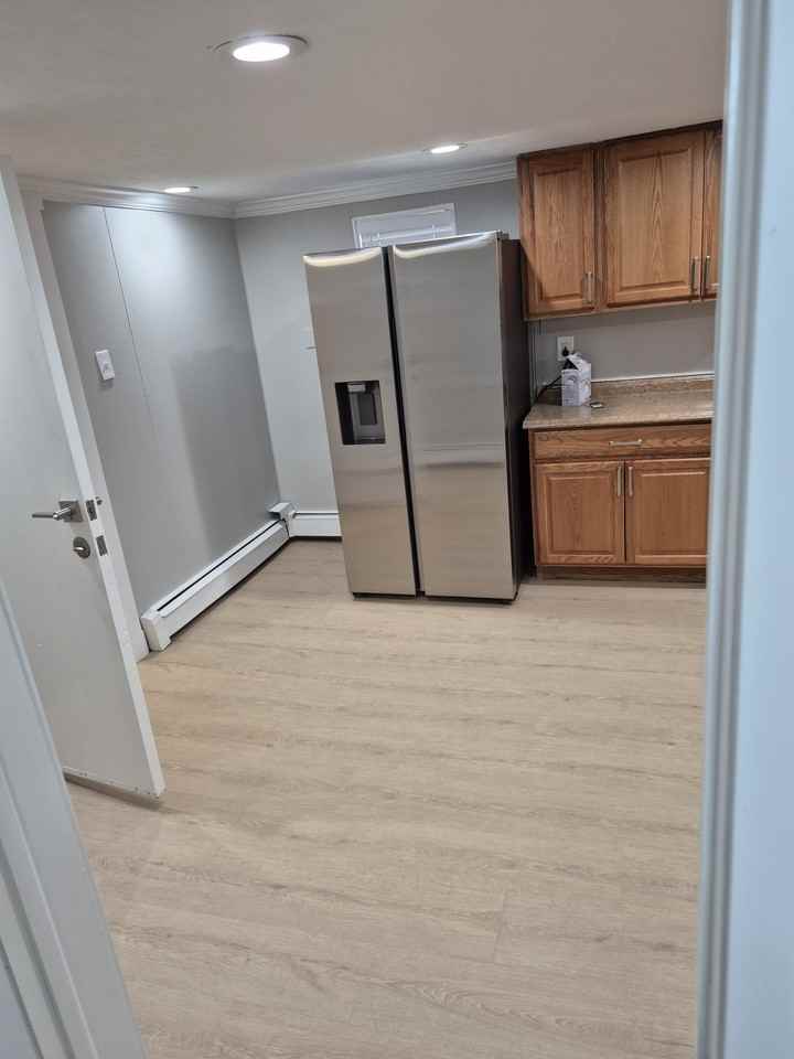 34 Broadway St - Photo 5 of 21