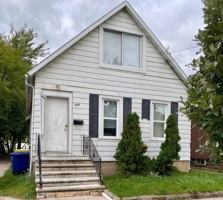 featured image of 1009 Harvey St
