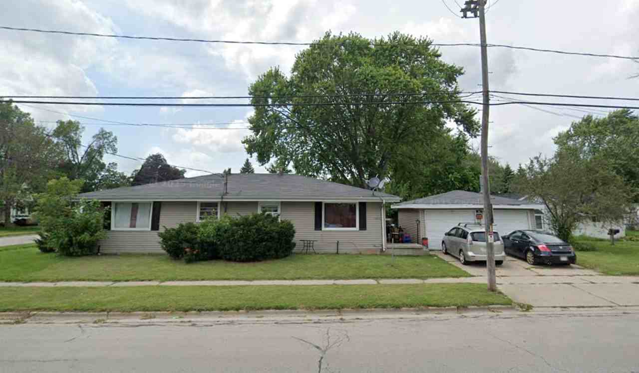1207 N Irwin Ave #A