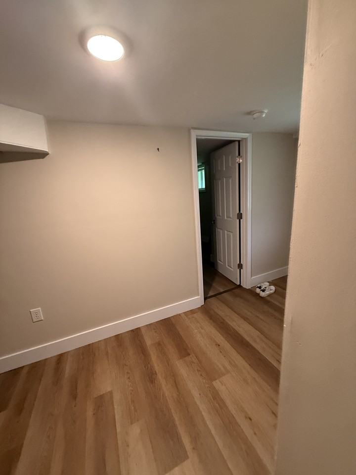 145 Crutchfield Rd - Photo 2 of 14