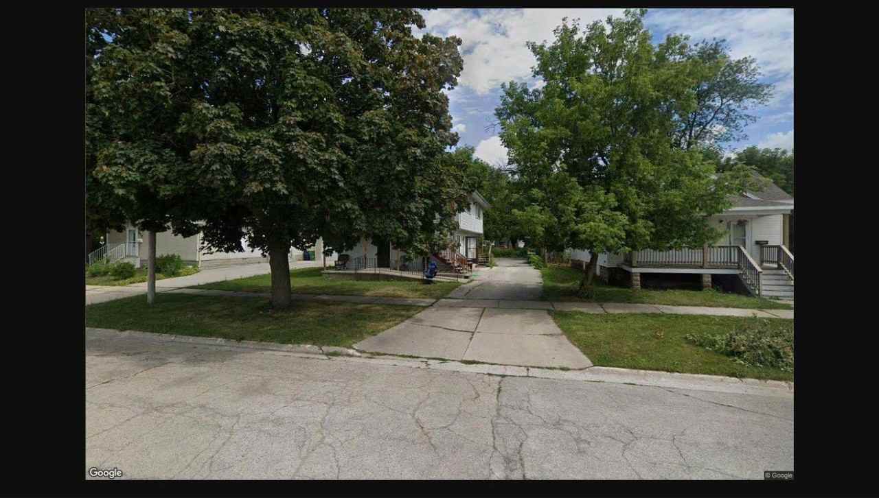 521 S Oakland Ave #B - Photo 2 of 2