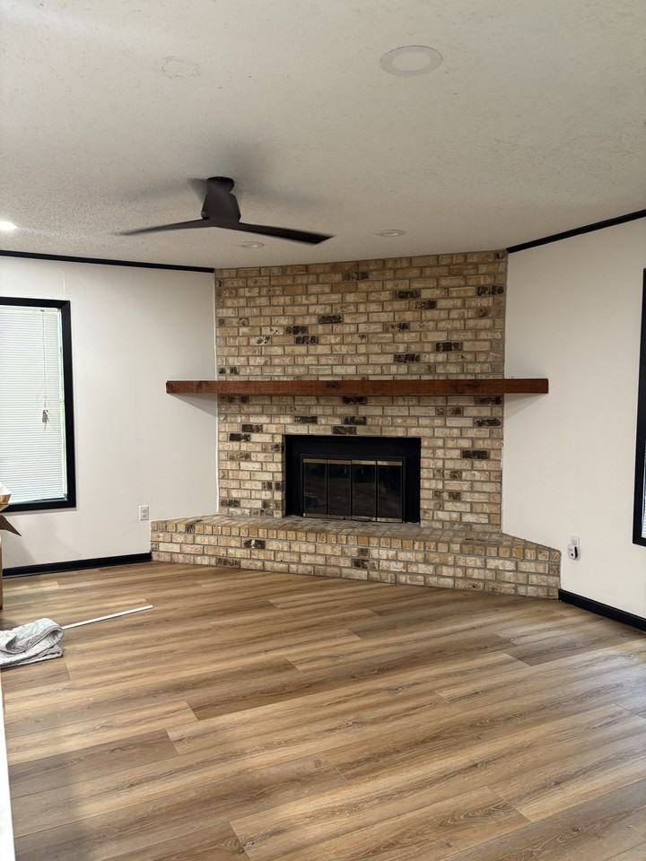 206 Albert St #B - Photo 4 of 13