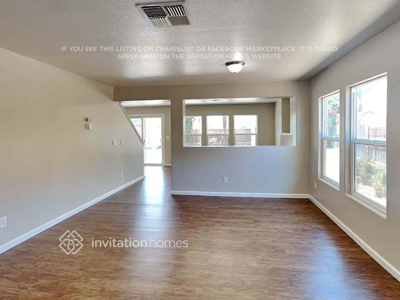 8812 Billfish Way - Photo 6 of 19