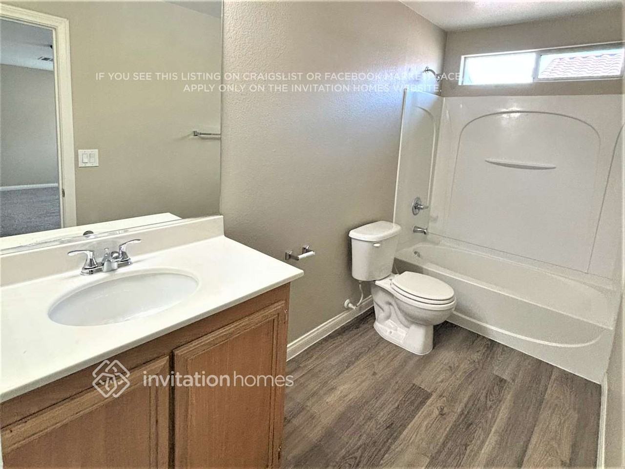 1152 Golden Apple St - Photo 6 of 8