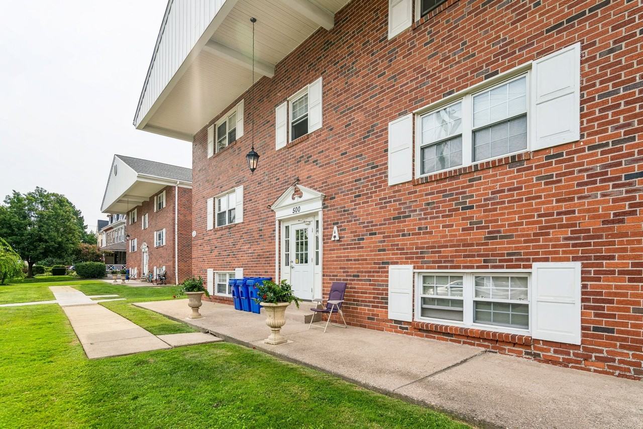 West Avenue Apartments - Photo 2 of 40