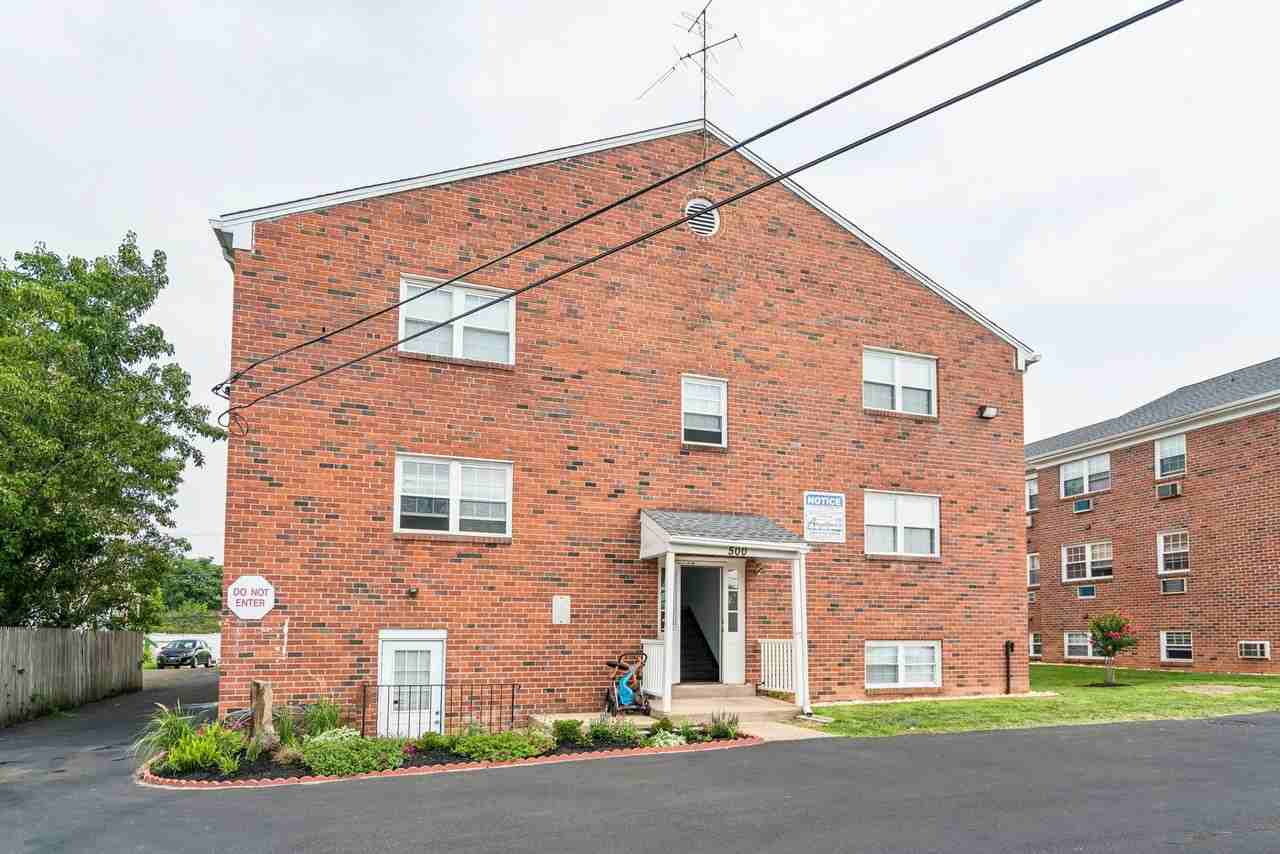 West Avenue Apartments - Photo 5 of 40