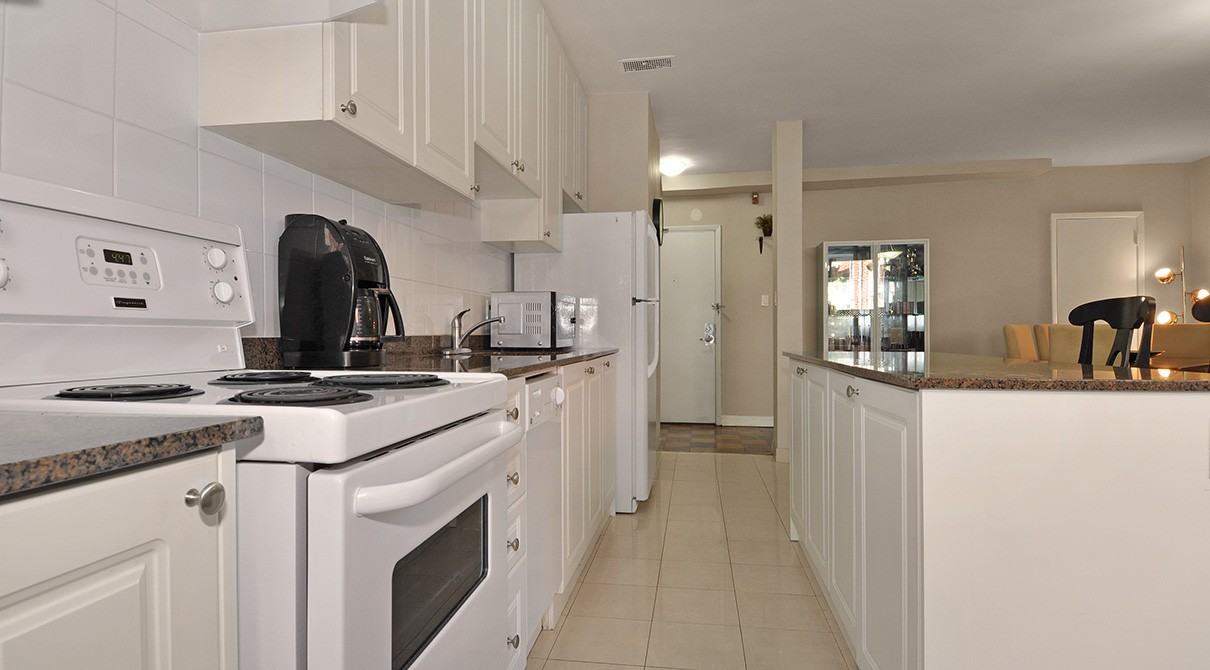 Forest Hill - Photo 2 of 8