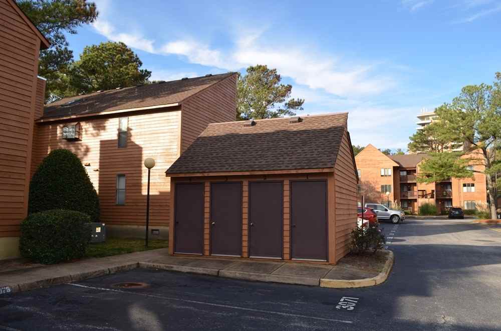3087 Cape Henry Ct #1 - Photo 5 of 27