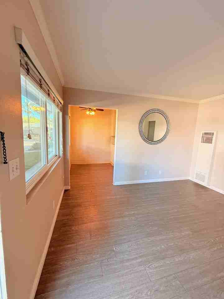 204 & 206 W. Yanonali St. - 206-2 #206-2 - Photo 2 of 4