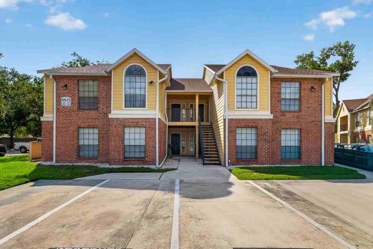 8625 Fancy Finch Dr - Photo 4 of 20
