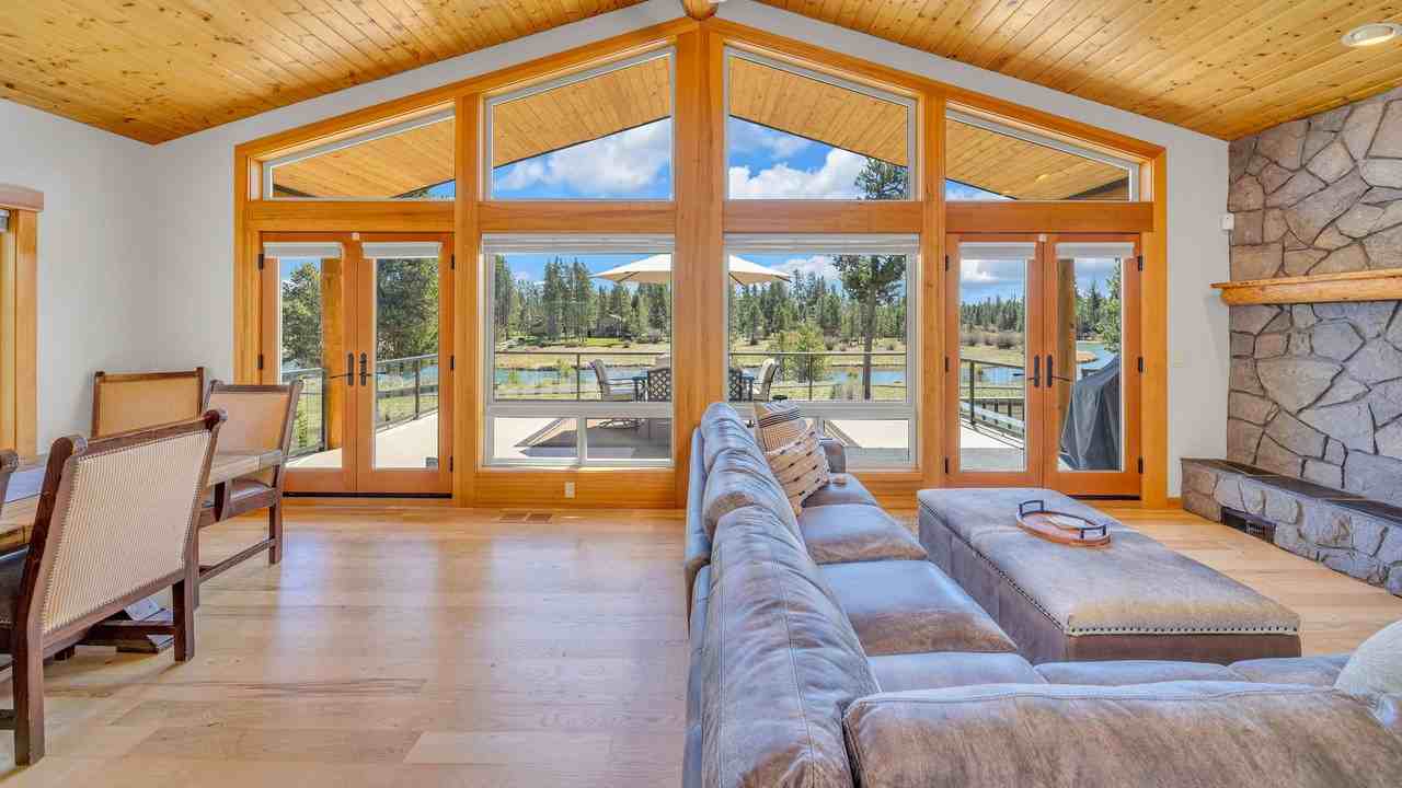 16727 Pony Express Way - Photo 5 of 20