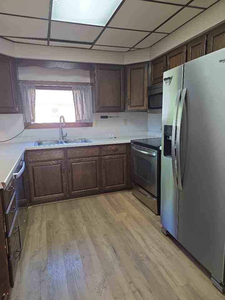 309 Central Ave #1 - Photo 6 of 27