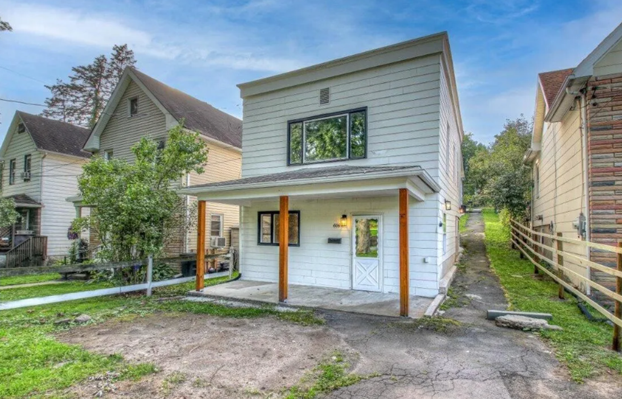 606 Meadow Ave - Photo 2 of 41